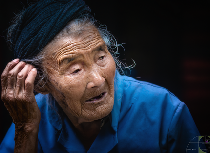 Anziana-donna-Sichuan-Cina.png